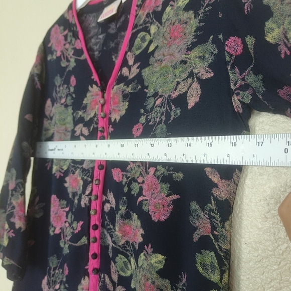 NEERU KUMAR women's floral tunic black and pink sz S buttons v neck tunic Dress - Picture 3 of 13